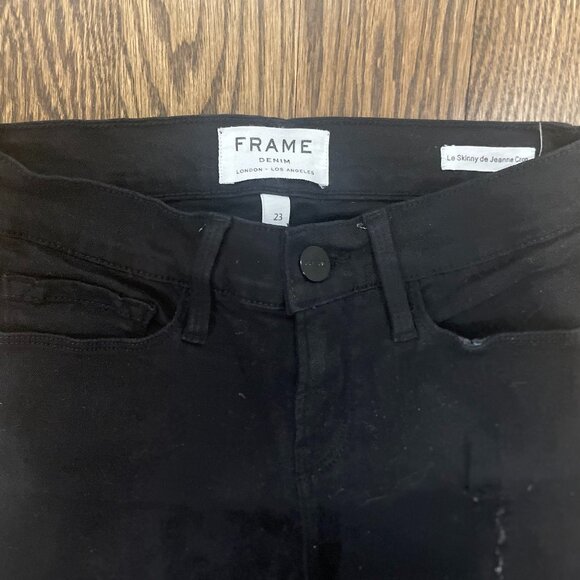 Frame Denim- Le skinny de Jeanne CROP. Size 23. Black with rip at knees - Picture 3 of 4